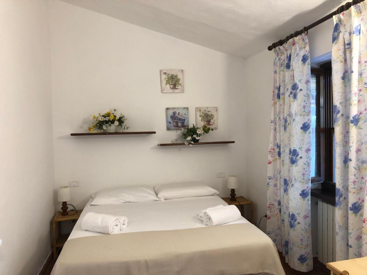 Agriturismo Santa Lorica 사세타 외부 사진