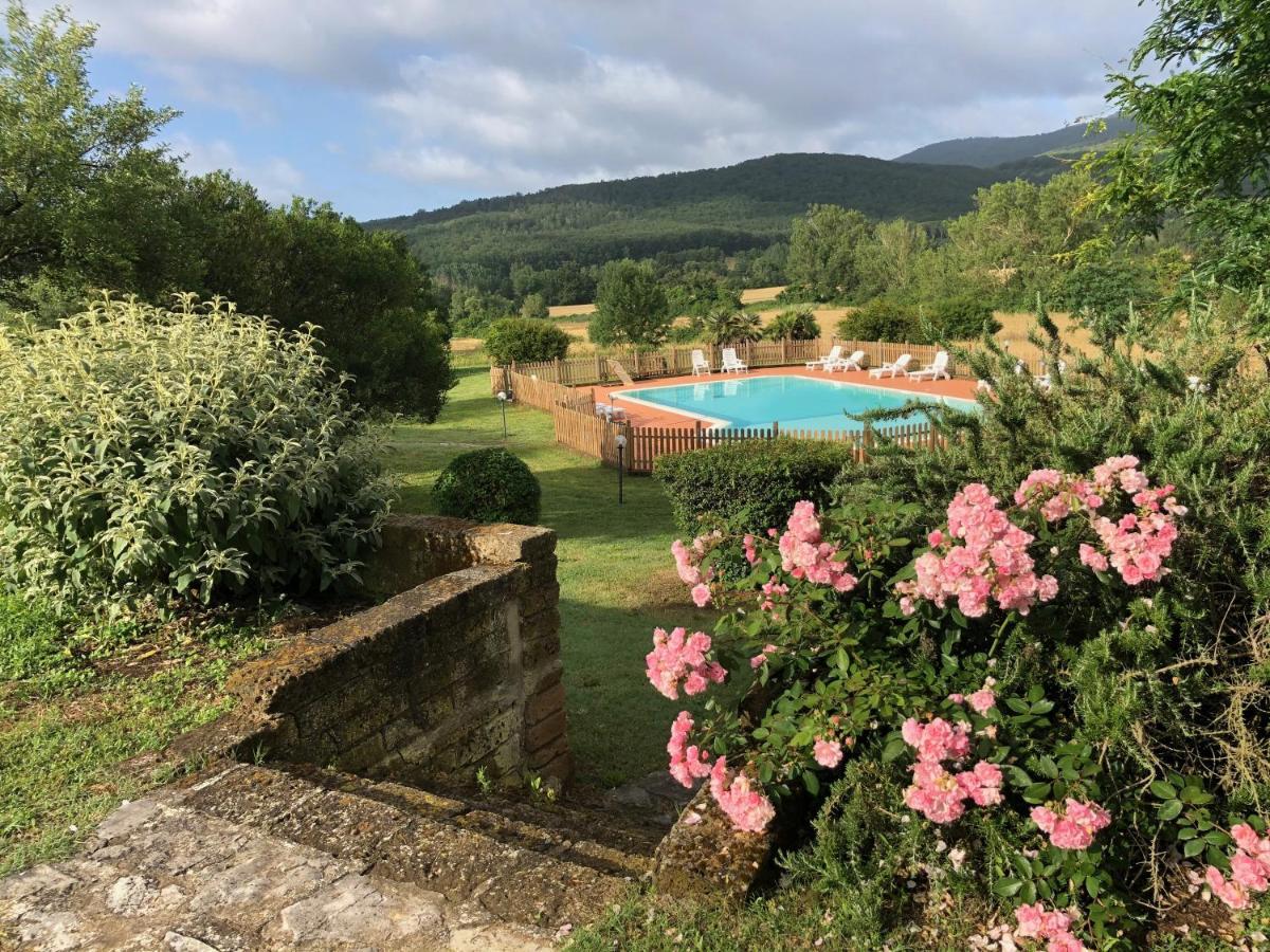 Agriturismo Santa Lorica 사세타 외부 사진